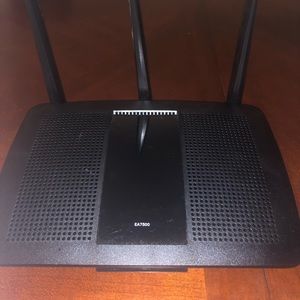 Linksys EA7500V2